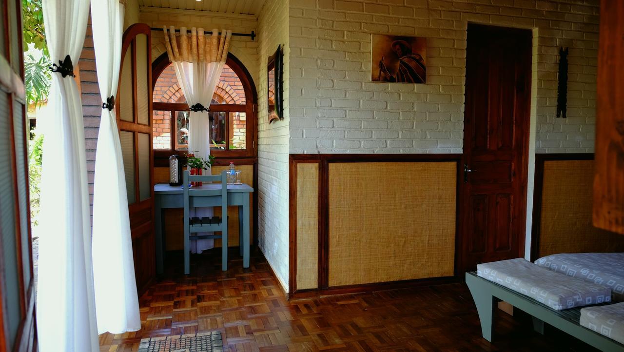 Eco Lodge Les Chambres Du Voyageur Antsirabe Bagian luar foto